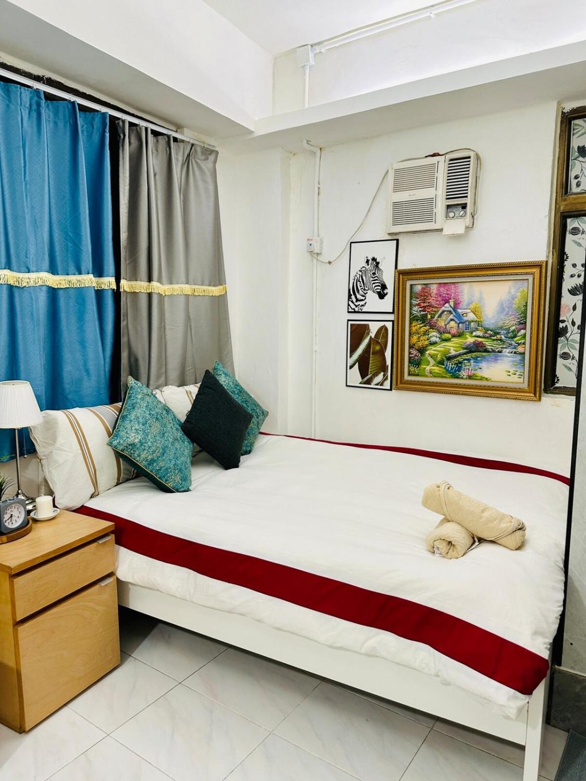 Standard With Rooftop Near Lkf * Hong Kong